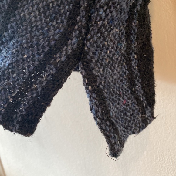 Baja Billy’s authentic unisex medium
hoodie in like new condition - Picture 7 of 8